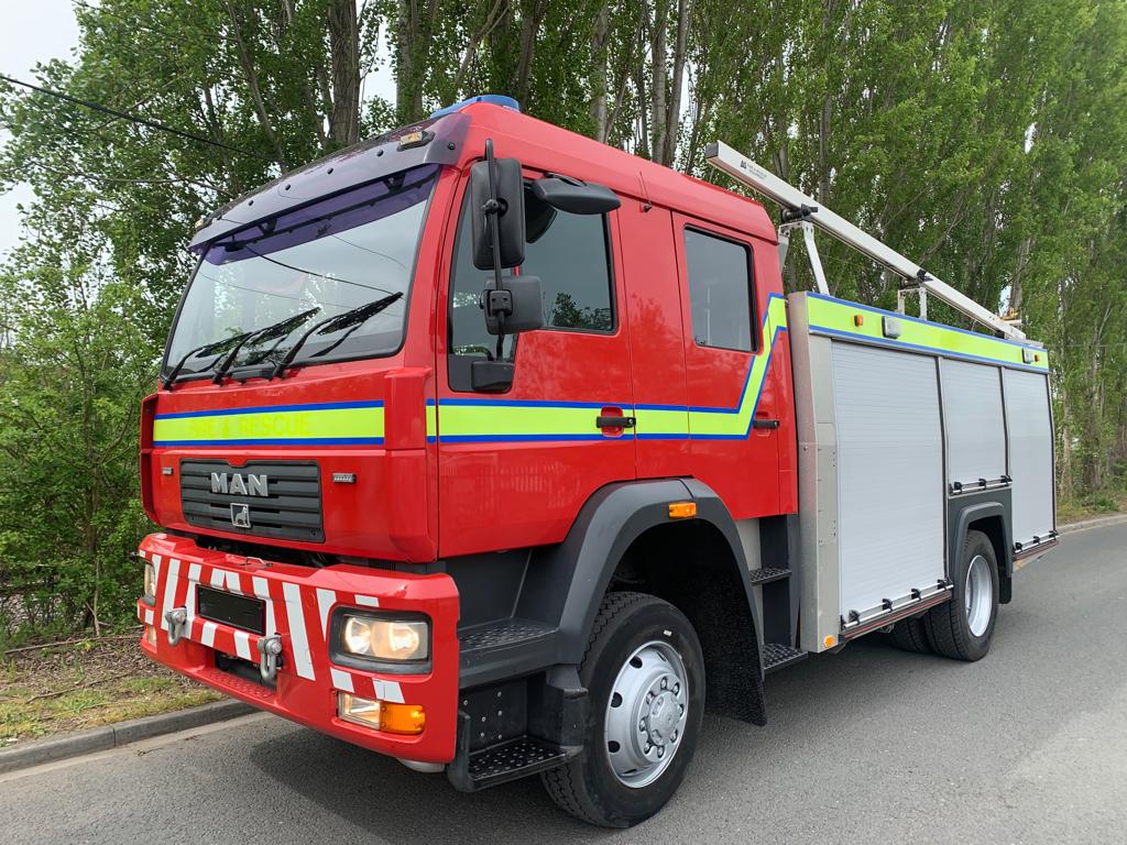 MAN 4x4 FIRE ENGINE (FIRE APPLIANCE)  - Govsales of mod surplus ex army trucks, ex army land rovers and other military vehicles for sale
