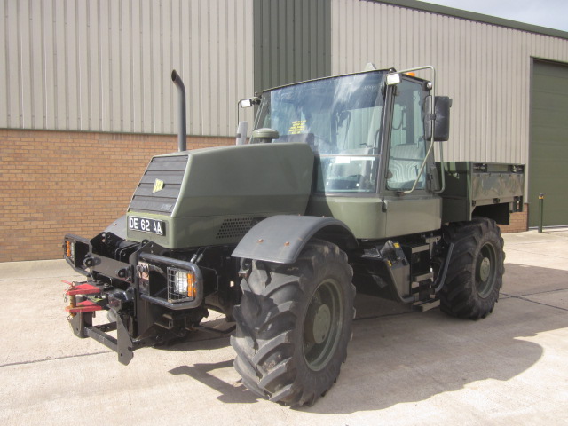 JCB fastrac 155-65 ex MoD - Govsales of mod surplus ex army trucks, ex army land rovers and other military vehicles for sale